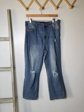KENDALL + KYLIE JUNIORS ICON HIGH RISE STRAIGHT DISTRESS KNEES JEANS SIZE 13/31